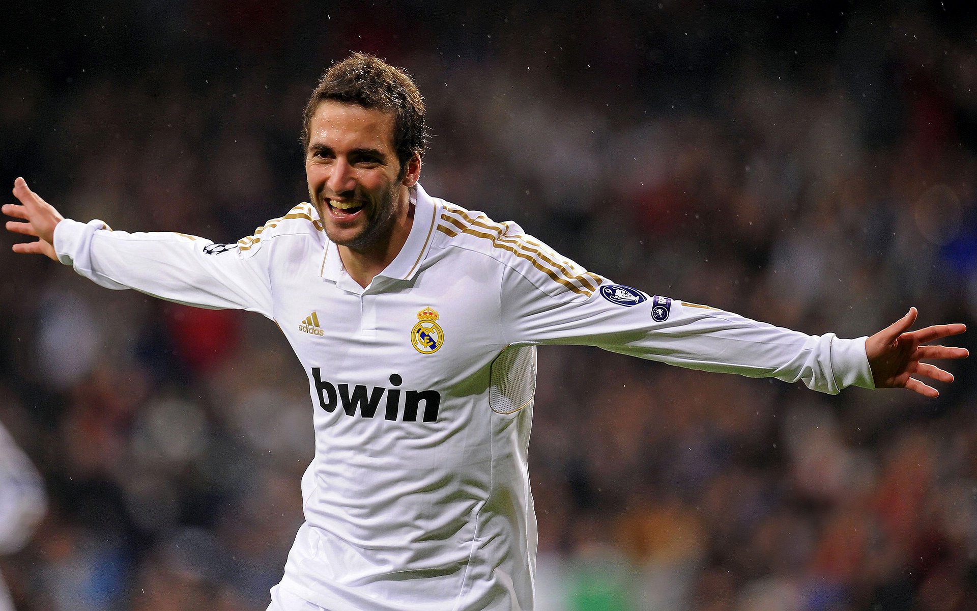 “中秋赏月夜跑” 路线专门设计可观月最佳点